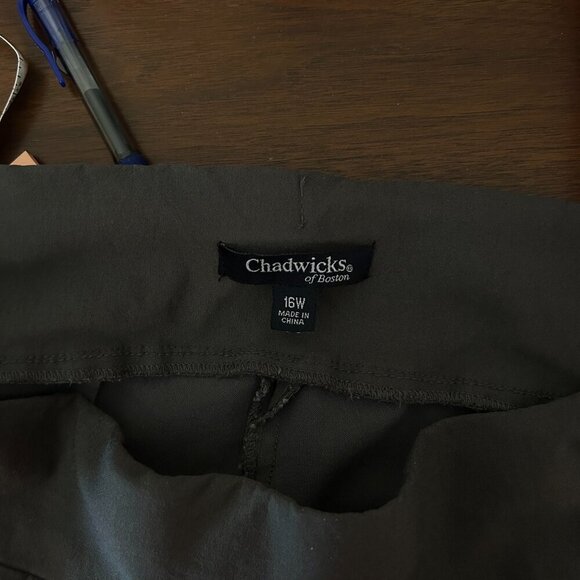Chadwick's of Boston Gray Bi-Stretch Pull on Straight Leg Pants - Picture 3 of 4